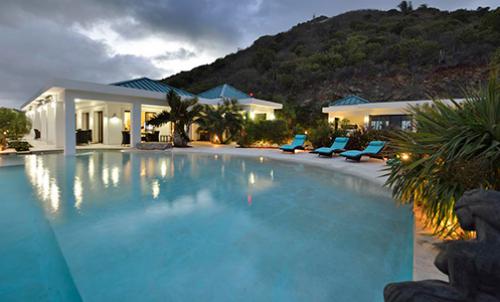 Villa Movina St.Maarten - at night